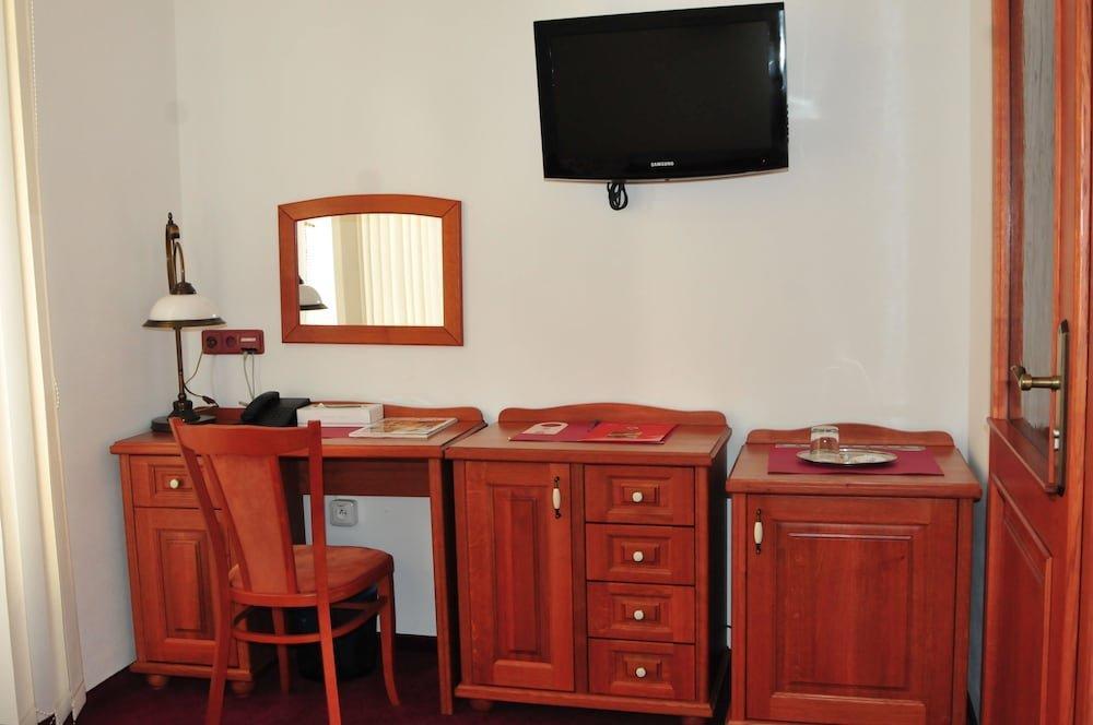 Hotel Pegas Бърно Екстериор снимка