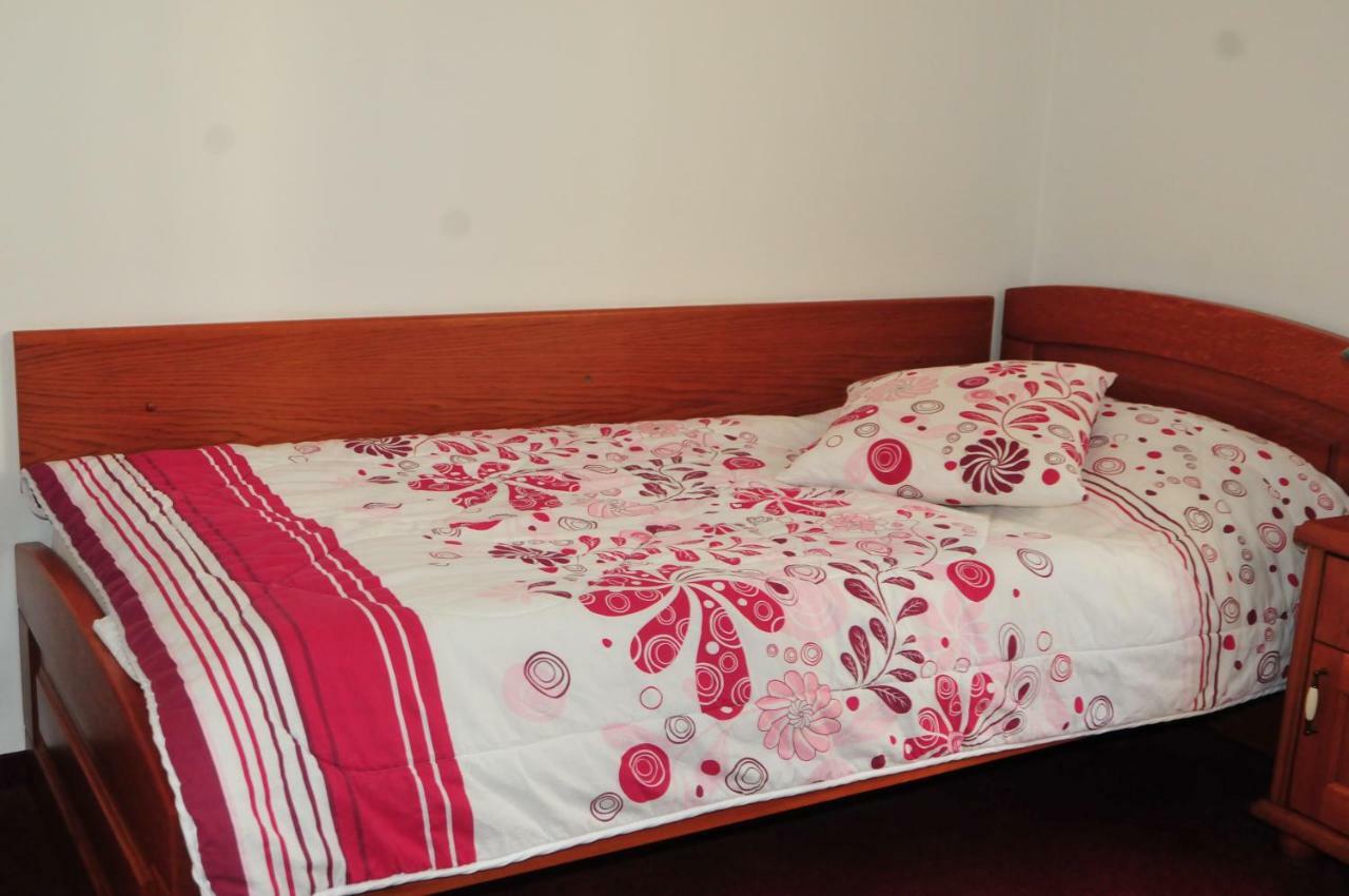 Hotel Pegas Бърно Екстериор снимка